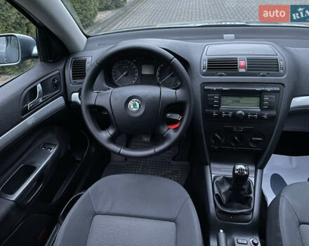 Серый Шкода Октавия, объемом двигателя 1.6 л и пробегом 223 тыс. км за 5850 $, фото 15 на Automoto.ua