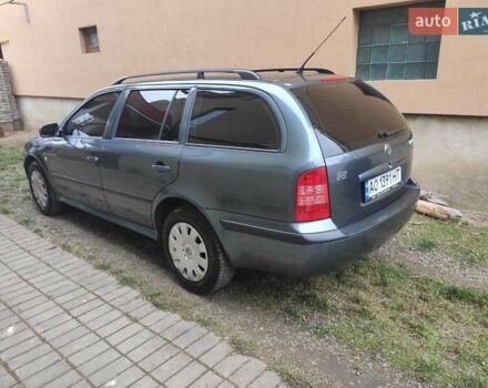 Шкода Октавия 2005 в Мукачеве на Automoto.ua Серый Шкода Октавия, объемом двигателя 1.6 л и пробегом 304 тыс. км за 5000 $, фото 5 на Automoto.ua