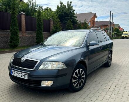 Серый Шкода Октавия, объемом двигателя 2 л и пробегом 289 тыс. км за 5000 $, фото 1 на Automoto.ua