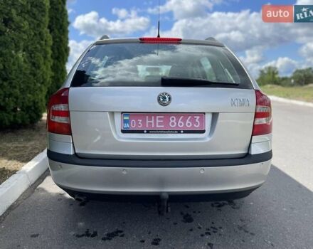 Серый Шкода Октавия, объемом двигателя 1.6 л и пробегом 197 тыс. км за 6150 $, фото 6 на Automoto.ua