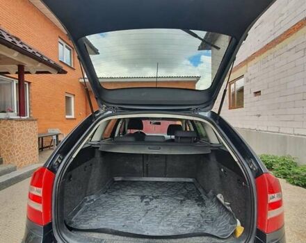 Серый Шкода Октавия, объемом двигателя 1.6 л и пробегом 310 тыс. км за 5200 $, фото 13 на Automoto.ua