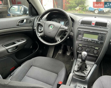 Сірий Шкода Октавія, об'ємом двигуна 1.6 л та пробігом 180 тис. км за 6100 $, фото 31 на Automoto.ua