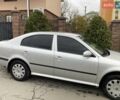 Серый Шкода Октавия, объемом двигателя 1.6 л и пробегом 293 тыс. км за 5500 $, фото 1 на Automoto.ua