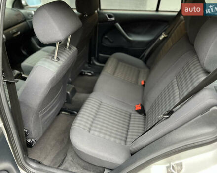 Сірий Шкода Октавія, об'ємом двигуна 1.6 л та пробігом 213 тис. км за 5350 $, фото 21 на Automoto.ua