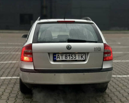 Сірий Шкода Октавія, об'ємом двигуна 1.6 л та пробігом 205 тис. км за 5800 $, фото 3 на Automoto.ua