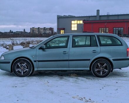 Серый Шкода Октавия, объемом двигателя 0 л и пробегом 300 тыс. км за 2450 $, фото 8 на Automoto.ua