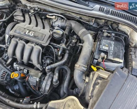 Серый Шкода Октавия, объемом двигателя 1.6 л и пробегом 244 тыс. км за 5700 $, фото 19 на Automoto.ua