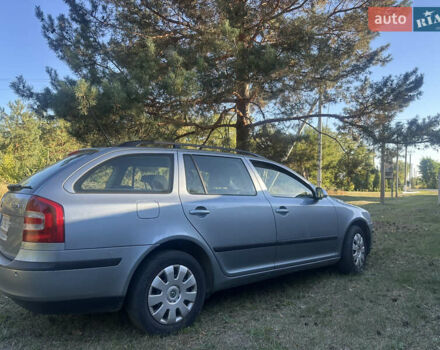 Серый Шкода Октавия, объемом двигателя 1.6 л и пробегом 277 тыс. км за 5250 $, фото 3 на Automoto.ua
