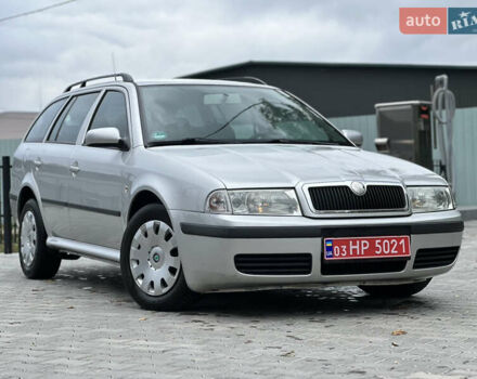 Серый Шкода Октавия, объемом двигателя 1.6 л и пробегом 217 тыс. км за 4750 $, фото 6 на Automoto.ua