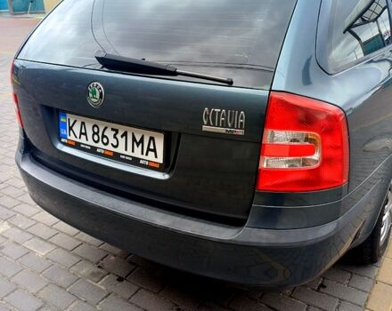 Серый Шкода Октавия, объемом двигателя 1.6 л и пробегом 213 тыс. км за 5500 $, фото 4 на Automoto.ua