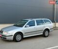 Серый Шкода Октавия, объемом двигателя 1.6 л и пробегом 245 тыс. км за 4999 $, фото 1 на Automoto.ua