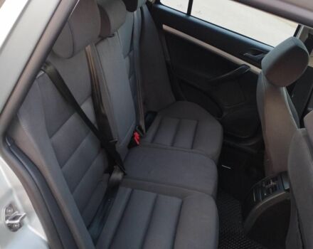 Серый Шкода Октавия, объемом двигателя 0 л и пробегом 288 тыс. км за 3800 $, фото 3 на Automoto.ua