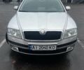 Серый Шкода Октавия, объемом двигателя 1.6 л и пробегом 244 тыс. км за 5700 $, фото 1 на Automoto.ua