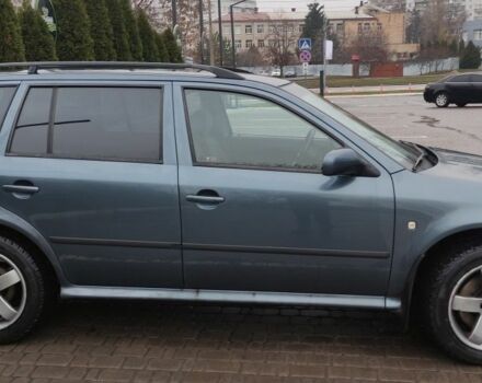 Серый Шкода Октавия, объемом двигателя 1.8 л и пробегом 200 тыс. км за 6000 $, фото 2 на Automoto.ua