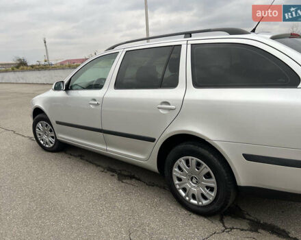 Серый Шкода Октавия, объемом двигателя 1.6 л и пробегом 220 тыс. км за 5750 $, фото 31 на Automoto.ua