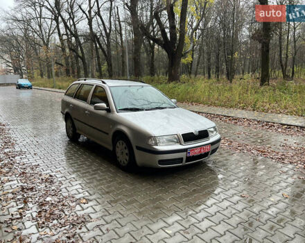 Сірий Шкода Октавія, об'ємом двигуна 1.6 л та пробігом 213 тис. км за 5350 $, фото 1 на Automoto.ua