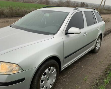 Сірий Шкода Октавія, об'ємом двигуна 1.6 л та пробігом 240 тис. км за 6000 $, фото 2 на Automoto.ua