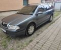 Сірий Шкода Октавія, об'ємом двигуна 1.6 л та пробігом 304 тис. км за 5000 $, фото 1 на Automoto.ua