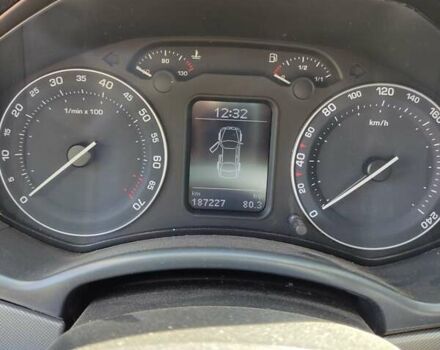 Серый Шкода Октавия, объемом двигателя 1.6 л и пробегом 200 тыс. км за 7300 $, фото 4 на Automoto.ua