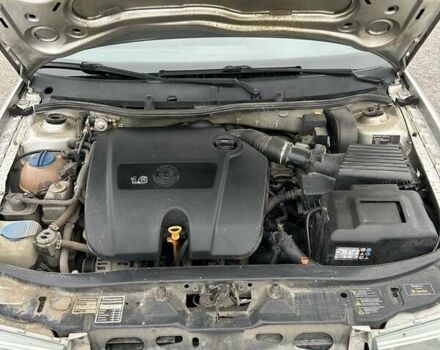 Серый Шкода Октавия, объемом двигателя 1.6 л и пробегом 255 тыс. км за 5000 $, фото 6 на Automoto.ua