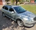 Сірий Шкода Октавія, об'ємом двигуна 1.6 л та пробігом 200 тис. км за 7000 $, фото 1 на Automoto.ua