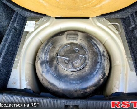 Серый Шкода Октавия, объемом двигателя 1.6 л и пробегом 244 тыс. км за 5500 $, фото 12 на Automoto.ua