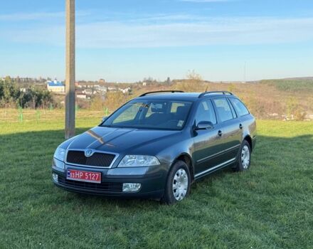 Серый Шкода Октавия, объемом двигателя 1.6 л и пробегом 149 тыс. км за 5500 $, фото 1 на Automoto.ua