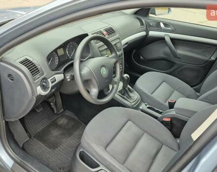 Шкода Октавия 2005 в Полтаве на Automoto.ua Серый Шкода Октавия, объемом двигателя 1.6 л и пробегом 223 тыс. км за 6499 $, фото 12 на Automoto.ua