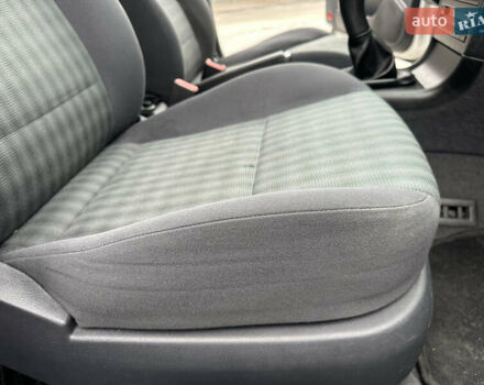 Серый Шкода Октавия, объемом двигателя 1.6 л и пробегом 217 тыс. км за 4750 $, фото 80 на Automoto.ua