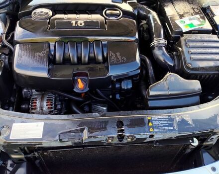 Серый Шкода Октавия, объемом двигателя 1.6 л и пробегом 213 тыс. км за 6000 $, фото 8 на Automoto.ua