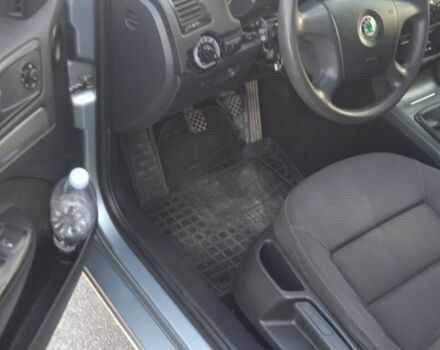 Серый Шкода Октавия, объемом двигателя 1.6 л и пробегом 313 тыс. км за 3500 $, фото 7 на Automoto.ua