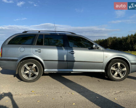 Серый Шкода Октавия, объемом двигателя 1.8 л и пробегом 206 тыс. км за 6800 $, фото 2 на Automoto.ua