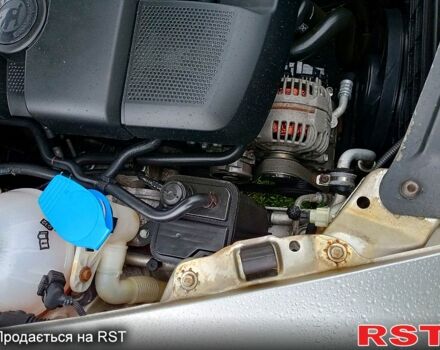 Серый Шкода Октавия, объемом двигателя 1.6 л и пробегом 260 тыс. км за 5600 $, фото 10 на Automoto.ua