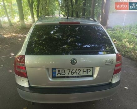 Серый Шкода Октавия, объемом двигателя 1.6 л и пробегом 264 тыс. км за 5400 $, фото 3 на Automoto.ua