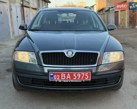 Серый Шкода Октавия, объемом двигателя 1.6 л и пробегом 170 тыс. км за 6500 $, фото 2 на Automoto.ua
