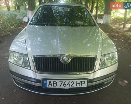Серый Шкода Октавия, объемом двигателя 1.6 л и пробегом 264 тыс. км за 5400 $, фото 1 на Automoto.ua