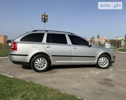 Сірий Шкода Октавія, об'ємом двигуна 1.6 л та пробігом 246 тис. км за 5200 $, фото 1 на Automoto.ua