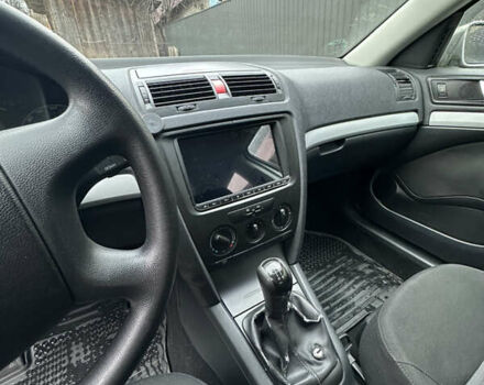 Серый Шкода Октавия, объемом двигателя 1.9 л и пробегом 379 тыс. км за 4700 $, фото 8 на Automoto.ua