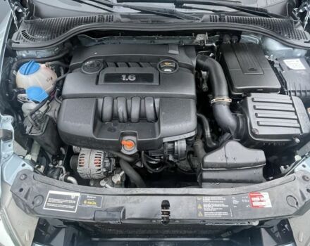 Серый Шкода Октавия, объемом двигателя 1.6 л и пробегом 188 тыс. км за 6700 $, фото 6 на Automoto.ua