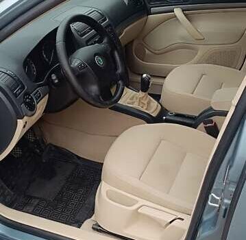 Серый Шкода Октавия, объемом двигателя 1.6 л и пробегом 311 тыс. км за 5600 $, фото 8 на Automoto.ua