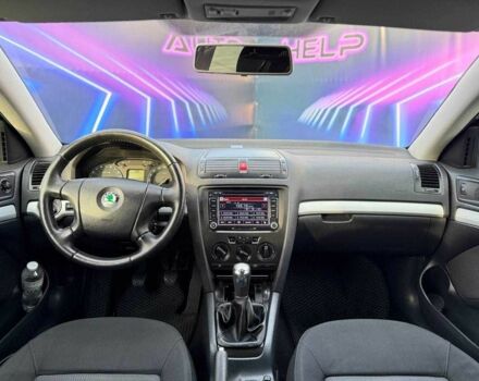 Шкода Октавия 2006 в Запорожье на Automoto.ua Серый Шкода Октавия, объемом двигателя 1.6 л и пробегом 187 тыс. км за 5799 $, фото 7 на Automoto.ua