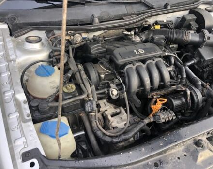 Серый Шкода Октавия, объемом двигателя 1.6 л и пробегом 306 тыс. км за 4599 $, фото 2 на Automoto.ua