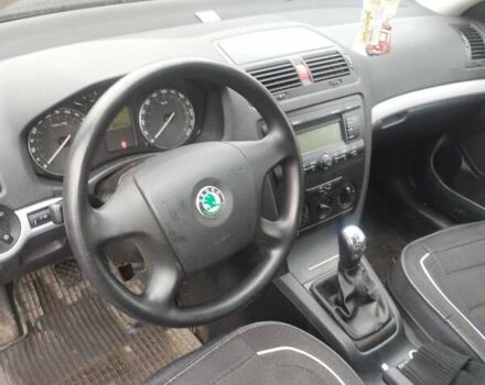 Серый Шкода Октавия, объемом двигателя 1.6 л и пробегом 218 тыс. км за 6700 $, фото 4 на Automoto.ua