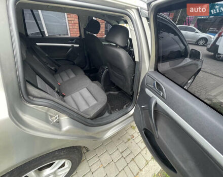 Серый Шкода Октавия, объемом двигателя 1.6 л и пробегом 305 тыс. км за 5200 $, фото 11 на Automoto.ua