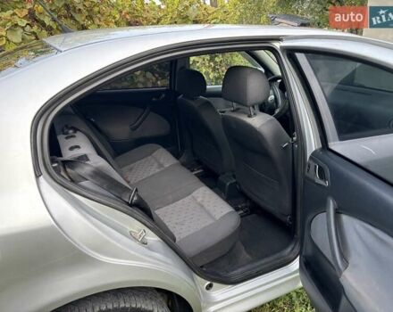 Серый Шкода Октавия, объемом двигателя 1.6 л и пробегом 162 тыс. км за 5434 $, фото 6 на Automoto.ua