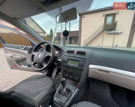 Серый Шкода Октавия, объемом двигателя 1.6 л и пробегом 228 тыс. км за 6250 $, фото 9 на Automoto.ua