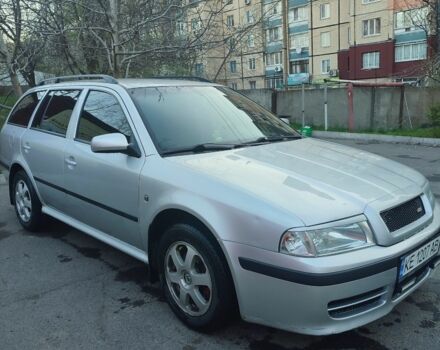 Серый Шкода Октавия, объемом двигателя 1.8 л и пробегом 288 тыс. км за 5475 $, фото 2 на Automoto.ua