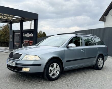 Сірий Шкода Октавія, об'ємом двигуна 1.6 л та пробігом 233 тис. км за 6750 $, фото 1 на Automoto.ua