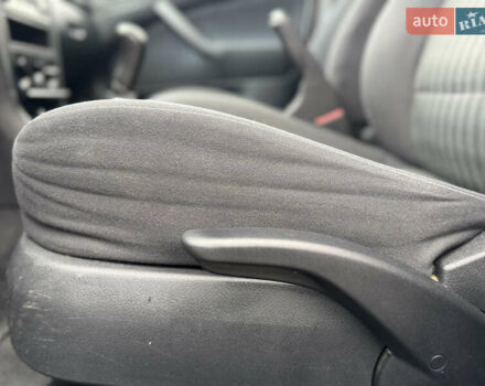 Сірий Шкода Октавія, об'ємом двигуна 1.6 л та пробігом 210 тис. км за 4399 $, фото 64 на Automoto.ua