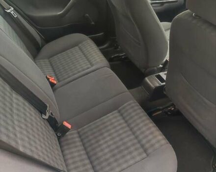 Серый Шкода Октавия, объемом двигателя 1.6 л и пробегом 220 тыс. км за 4500 $, фото 8 на Automoto.ua